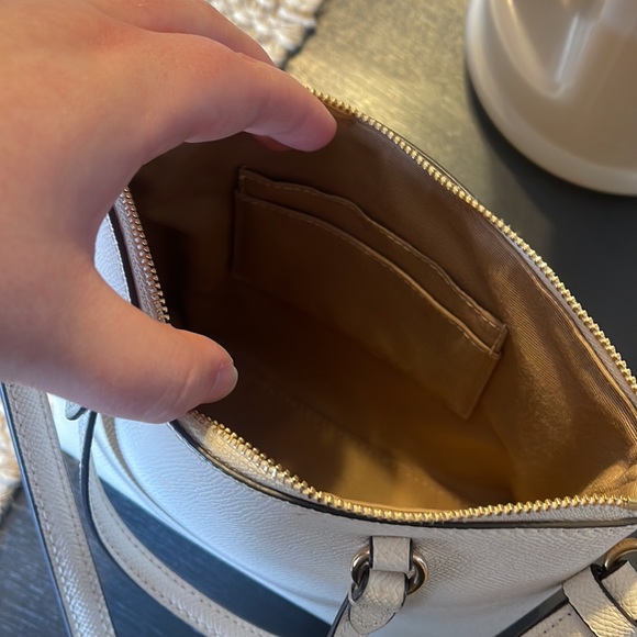 coach purse - Picture 7 of 8